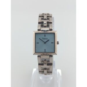 Caravelle by Bulova Womens Watch Dress Silver Tone Square Case New Battery 43L95